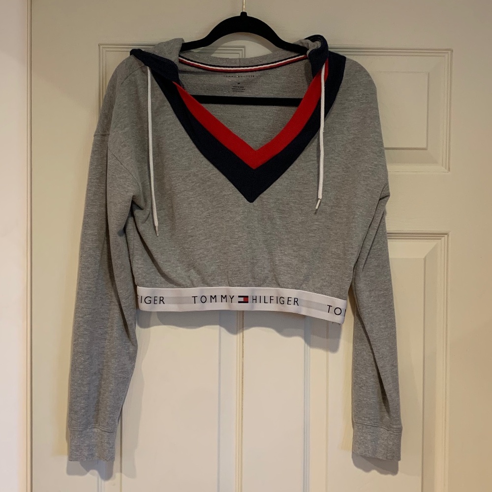 Tommy Hilfiger Cropped Hoodie